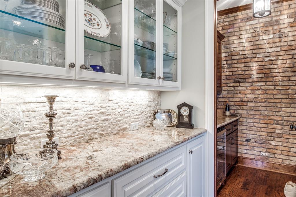 Hockaday Manor 03 - Residential