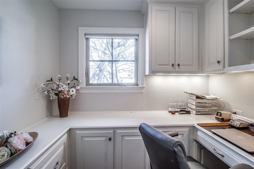 Hockaday Manor 03 - Residential