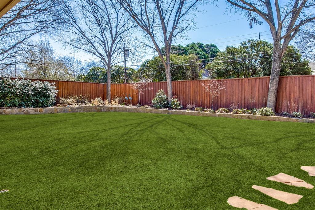 Hockaday Manor 03 - Residential