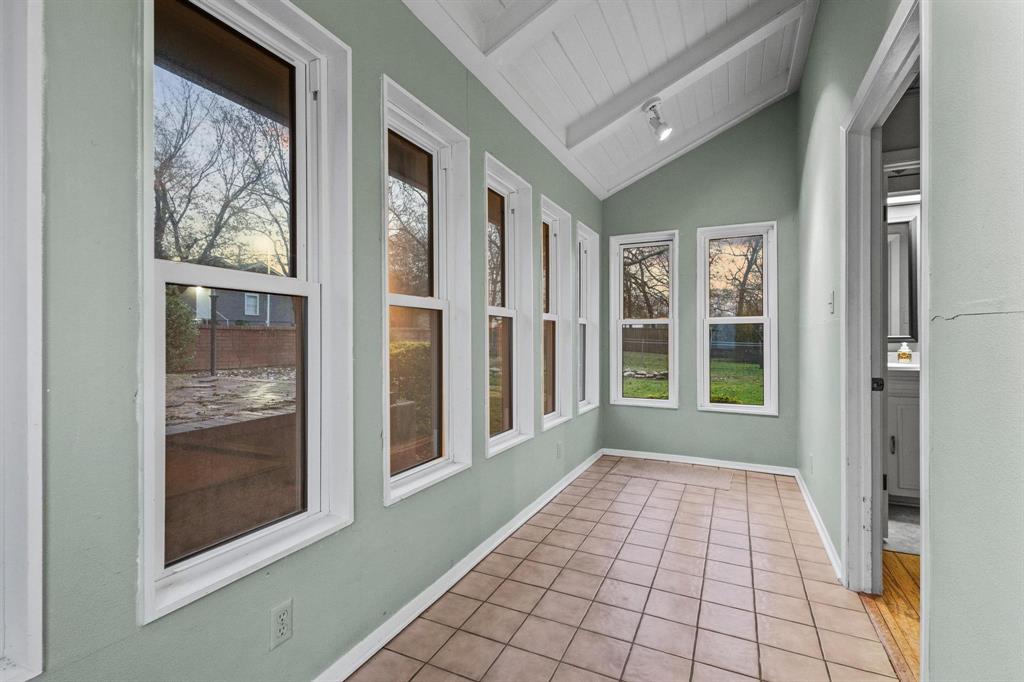 202 S Santa Fe Street