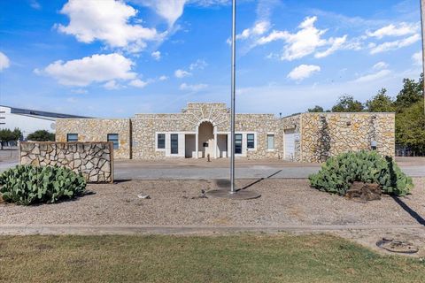 1505 NE Big Bend Trail Glen Rose TX 76043