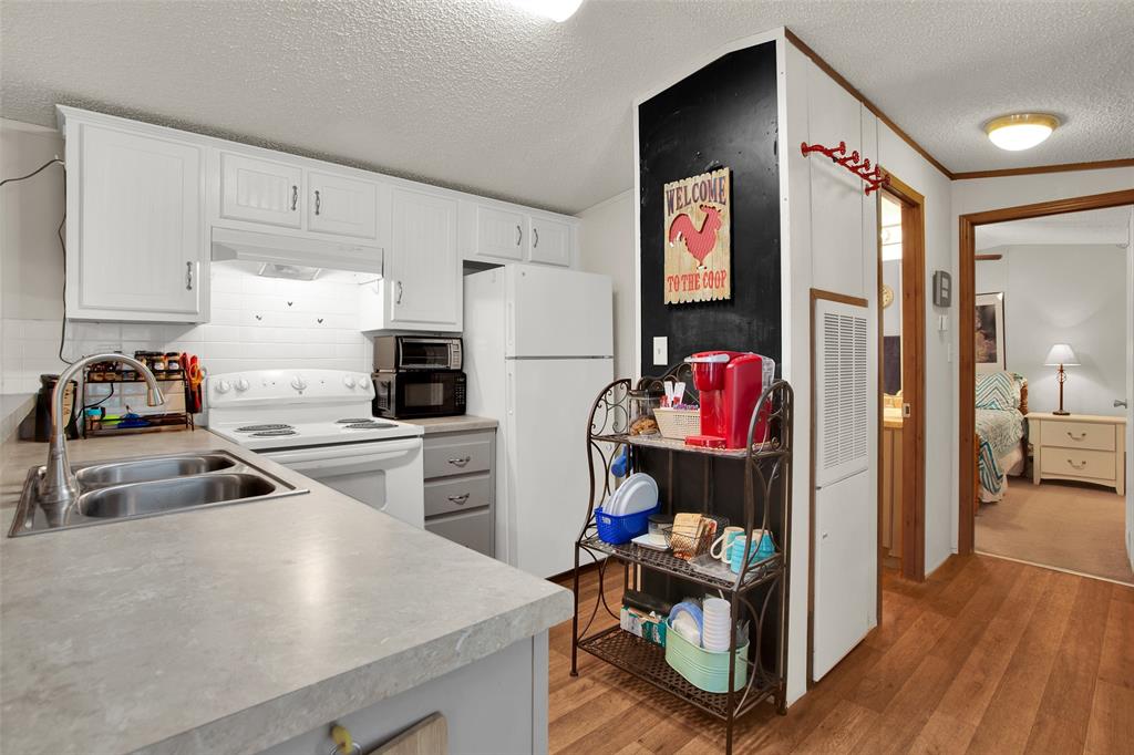 C C Walker Surv Abs #1370 - Residential