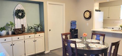 Tiny photo for 610 Hanover Lane, Irving, TX 75062 (MLS # 21099109)