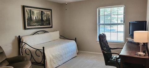 Tiny photo for 610 Hanover Lane, Irving, TX 75062 (MLS # 21099109)