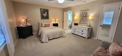 Tiny photo for 610 Hanover Lane, Irving, TX 75062 (MLS # 21099109)