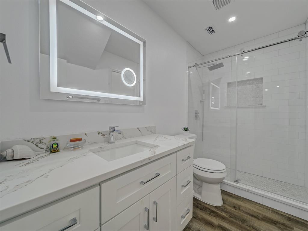 Country Creek Condos - Residential