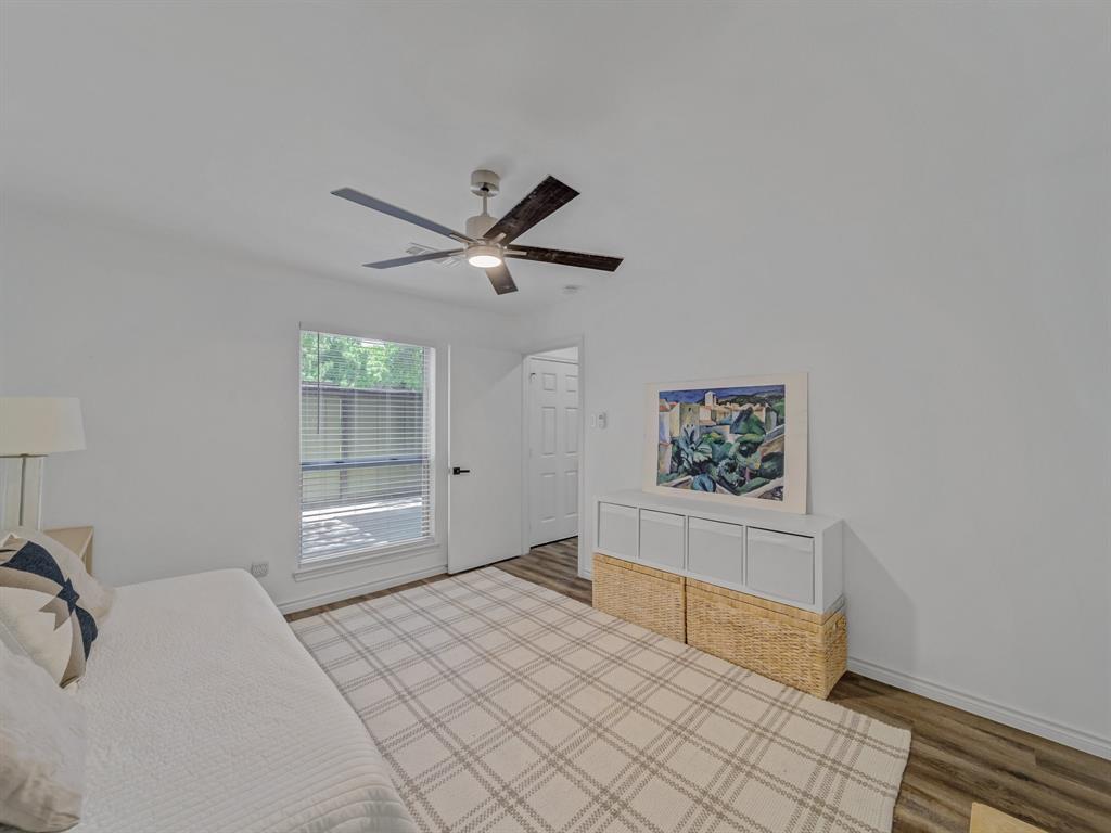 Country Creek Condos - Residential