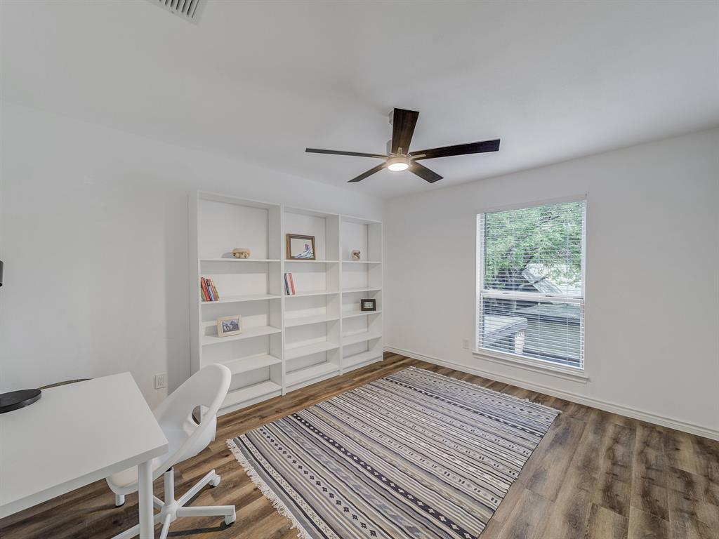 Country Creek Condos - Residential