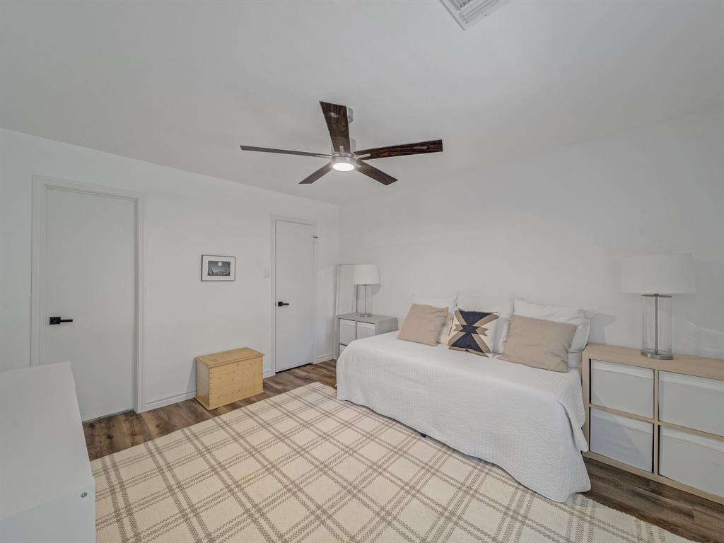 Country Creek Condos - Residential