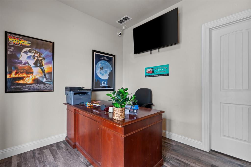 Dfw Mid Cities RV Park - Commercial Sale
