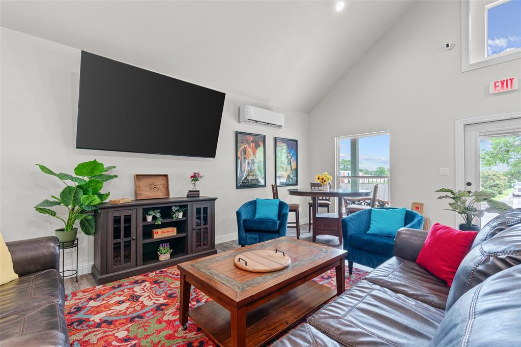 Dfw Mid Cities RV Park - Commercial Sale