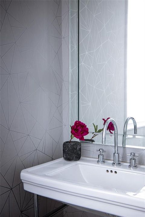 Tiny photo for 5947 Lupton Drive, Dallas, TX 75225 (MLS # 21030497)