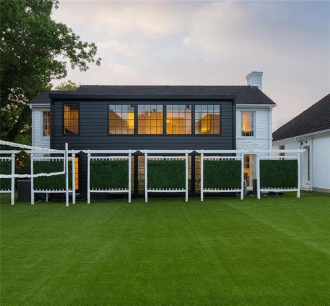 Tiny photo for 5947 Lupton Drive, Dallas, TX 75225 (MLS # 21030497)