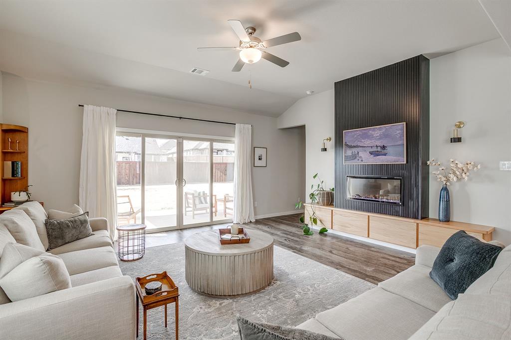 Ventana - Residential