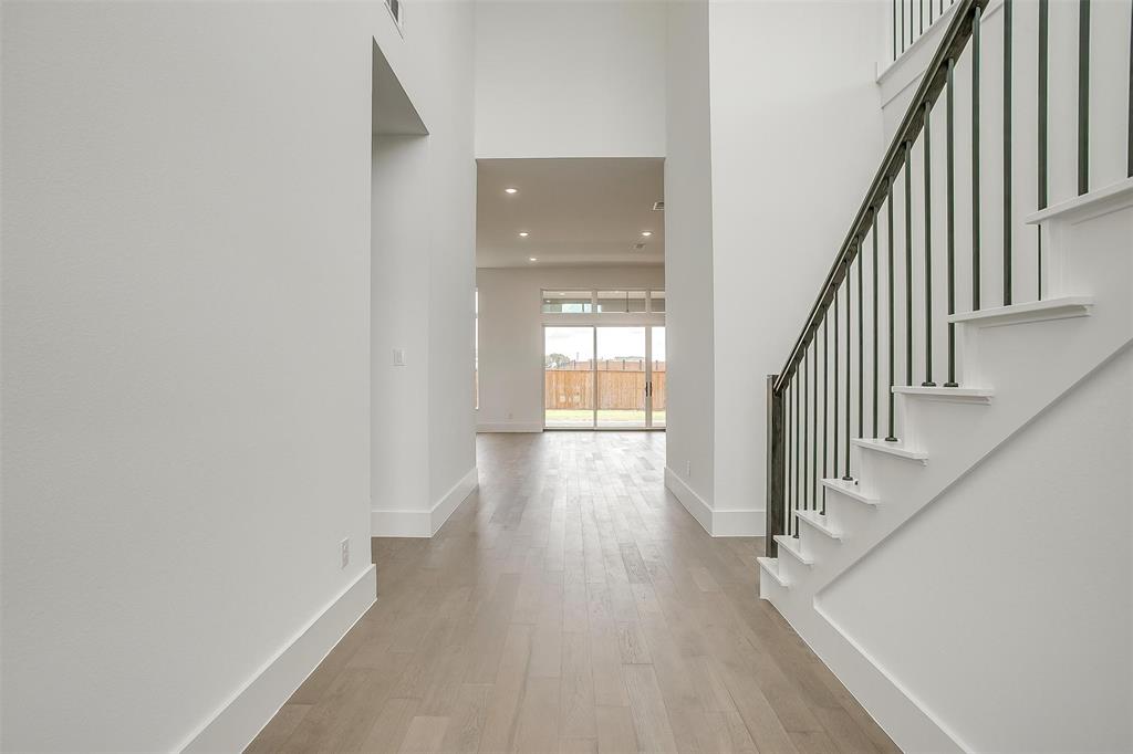 161 Lantern Ridge Drive