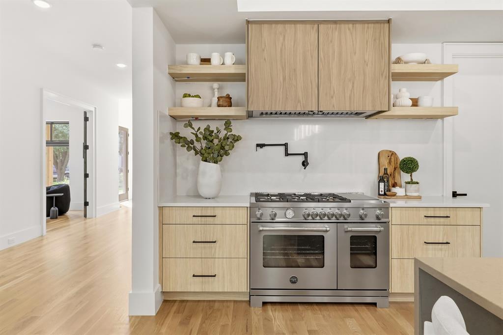 Alcott Fitzhugh Heights - Residential