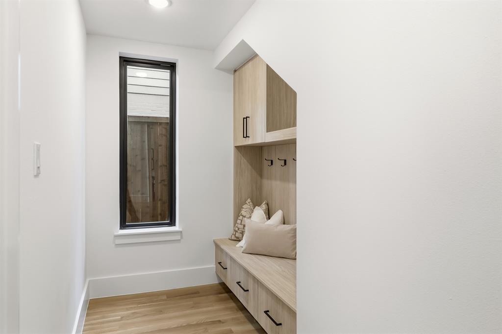 Alcott Fitzhugh Heights - Residential