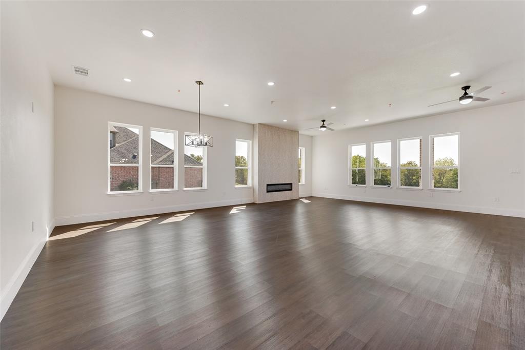 1045 Peppy San Drive