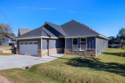 A home in Granbury