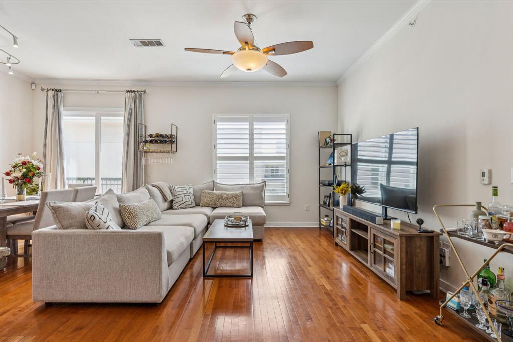 2950 Mckinney Avenue 424