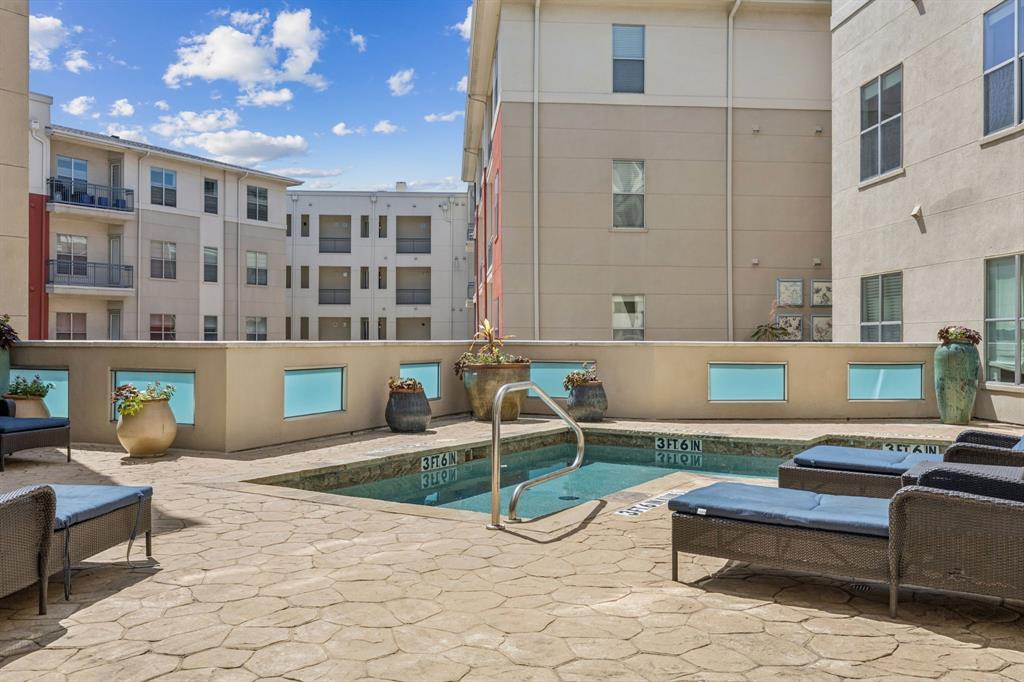 Mercer Square Condo - Residential