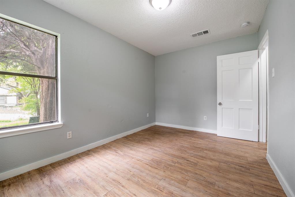 PLEASANT MOUND ESTATES - Residential Lease