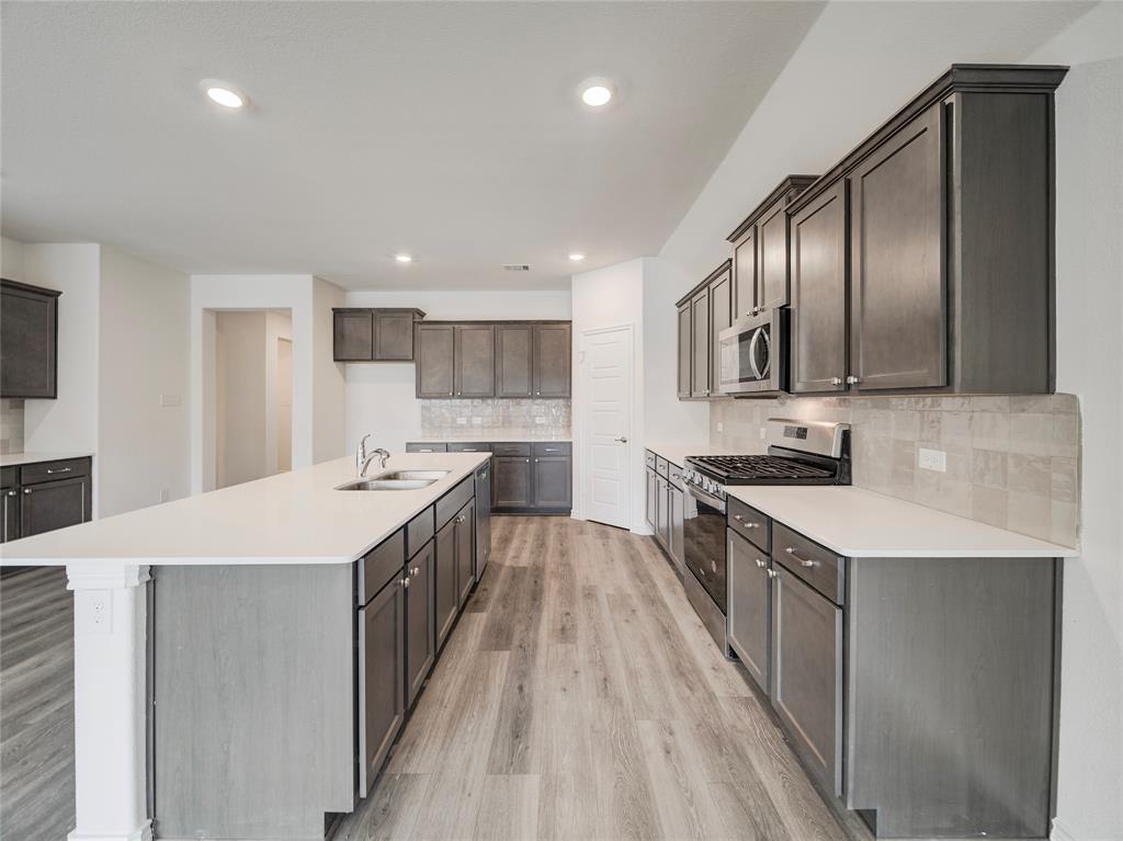 Bluewood Ph 5 - Residential Lease