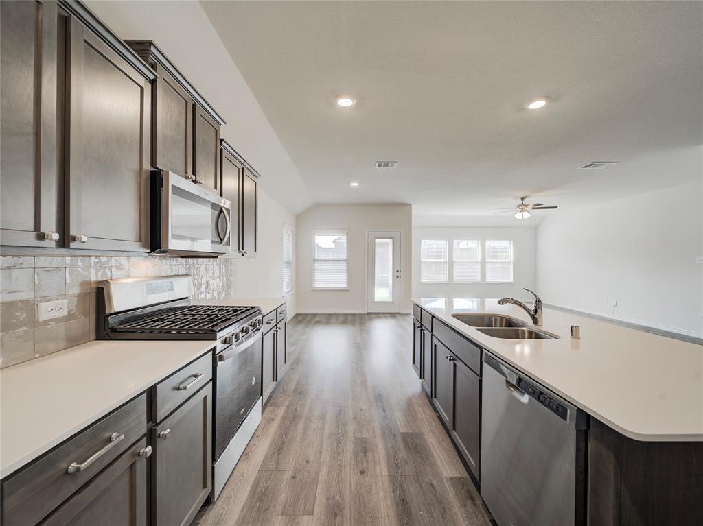 Bluewood Ph 5 - Residential Lease