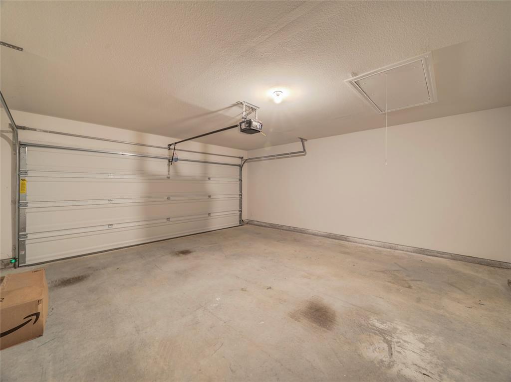 Bluewood Ph 5 - Residential Lease