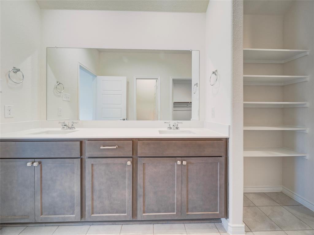 Bluewood Ph 5 - Residential Lease