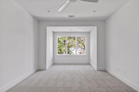 Tiny photo for 8910 Daytonia Avenue, Dallas, TX 75218 (MLS # 21052051)