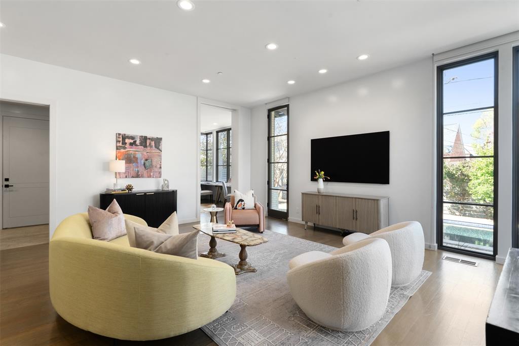 PRESTON ROAD ESTATES - Residential