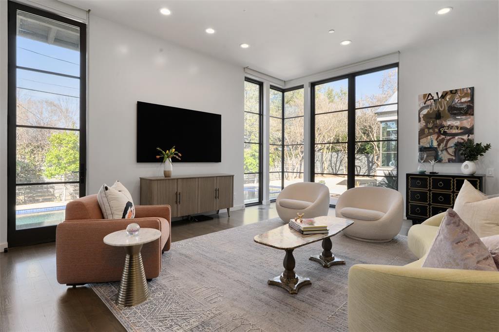 PRESTON ROAD ESTATES - Residential