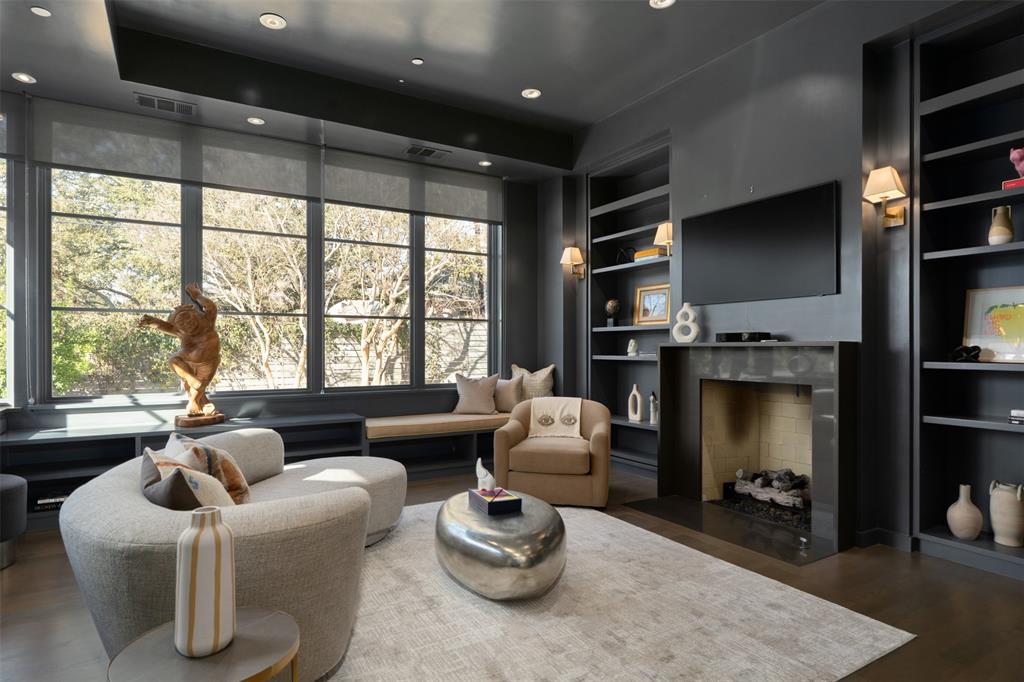 PRESTON ROAD ESTATES - Residential