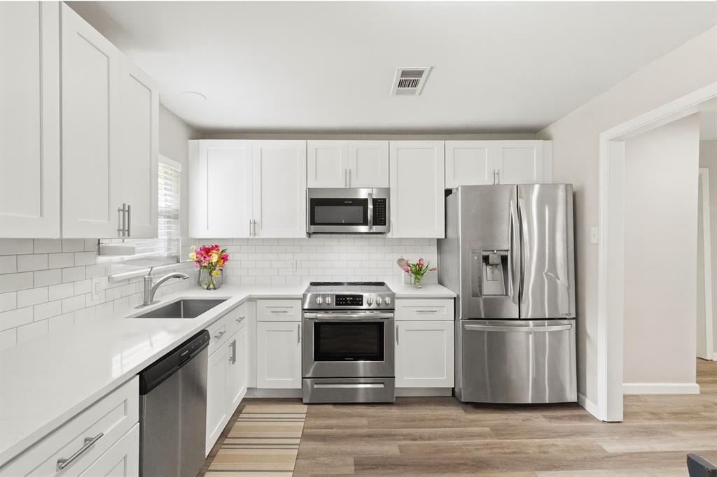 Arlington Manor - Residential