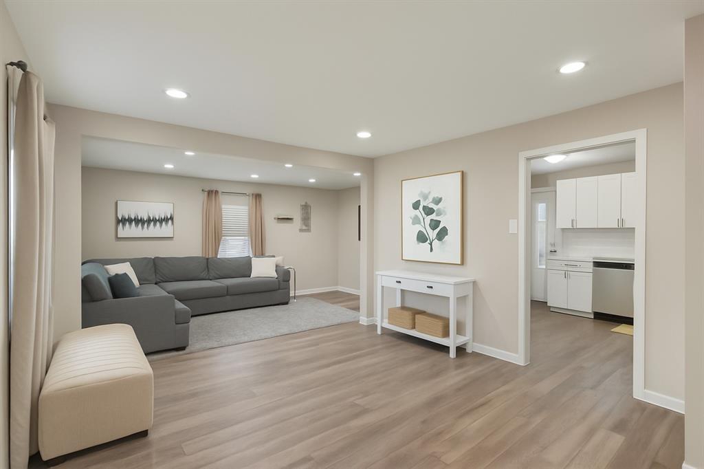 Arlington Manor - Residential