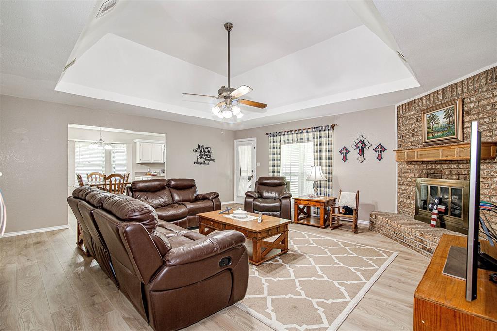 3 Hastings Court