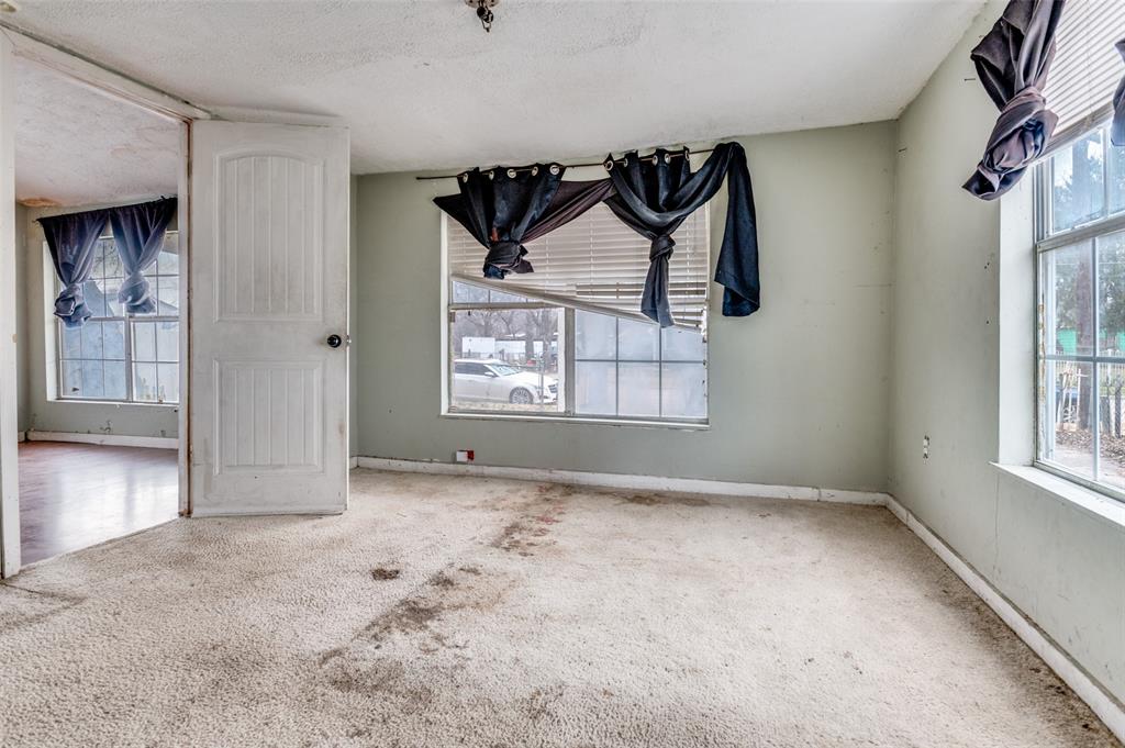 Joe A 02 Irvin - Residential