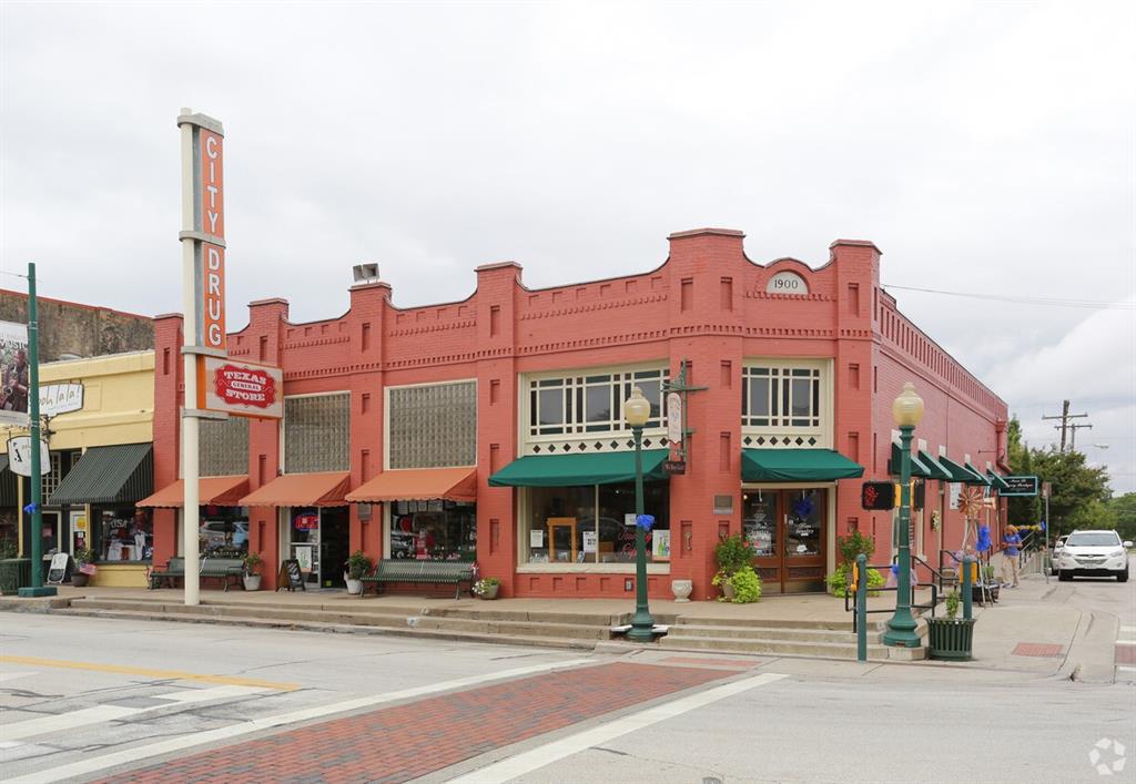 City of Grapevine - Commercial Sale