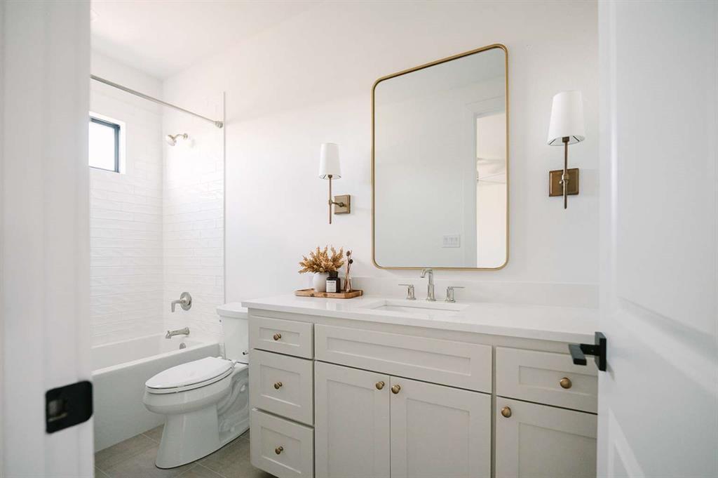 Bella Flora - Residential