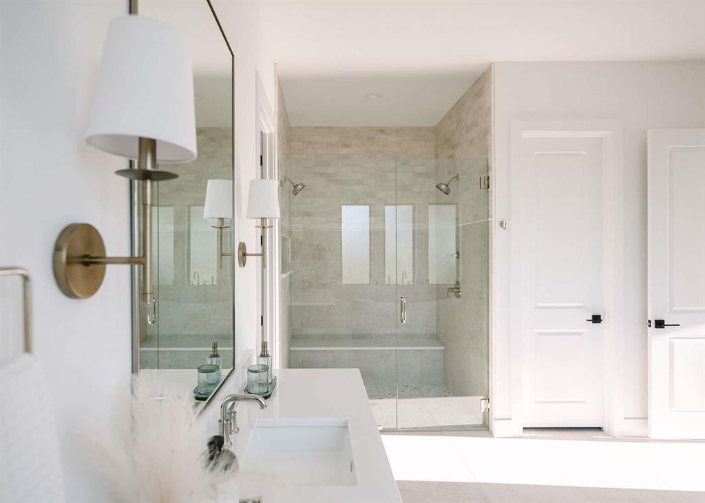 Bella Flora - Residential