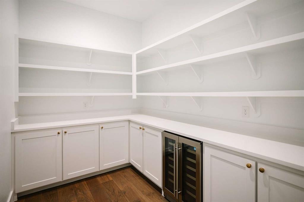 Bella Flora - Residential