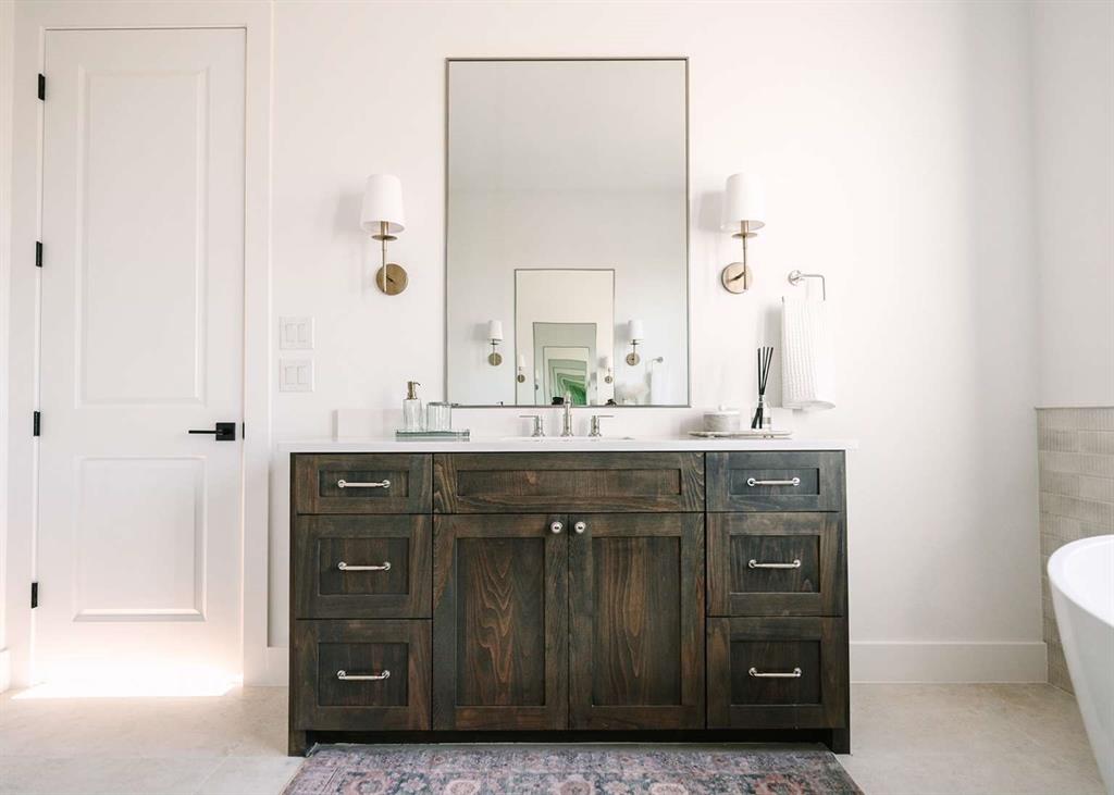 Bella Flora - Residential