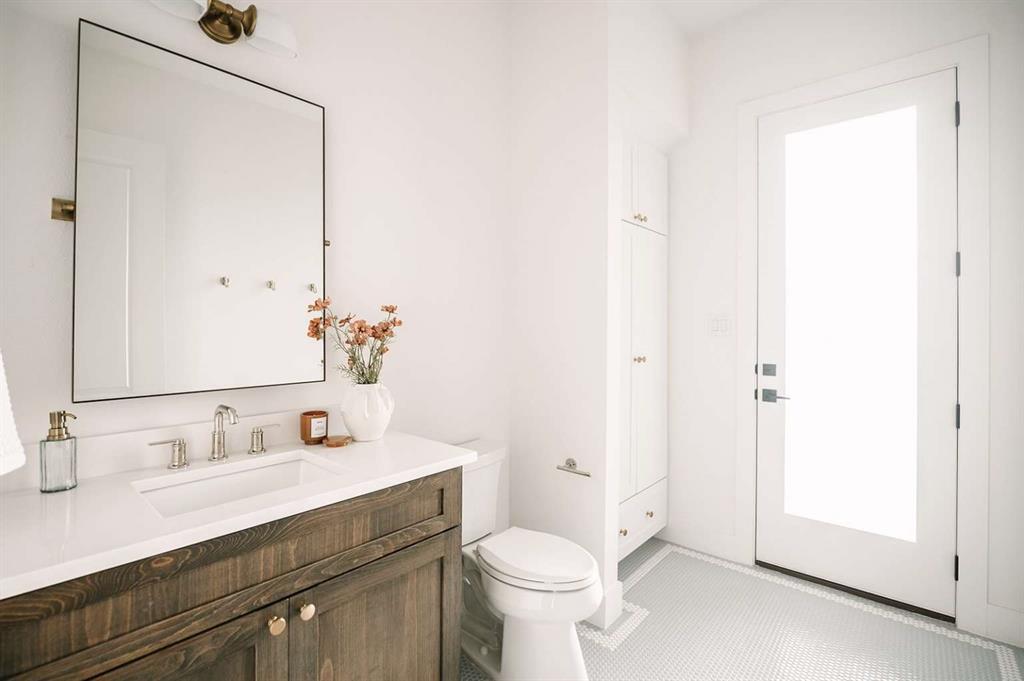 Bella Flora - Residential