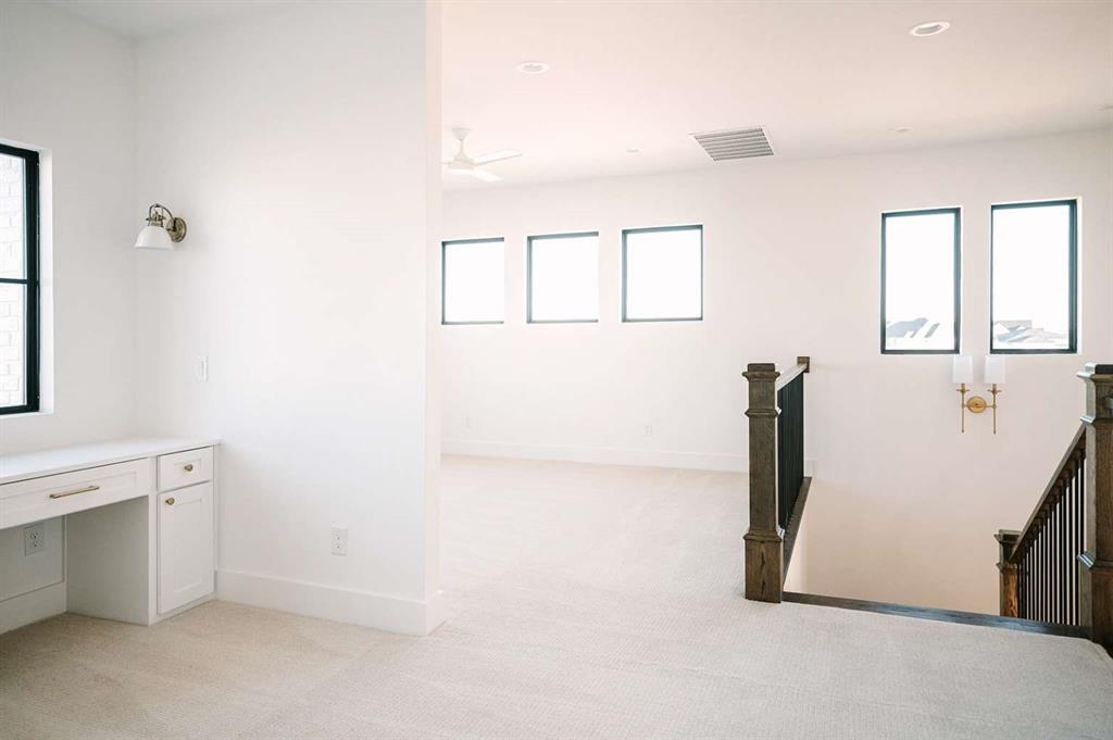 Bella Flora - Residential