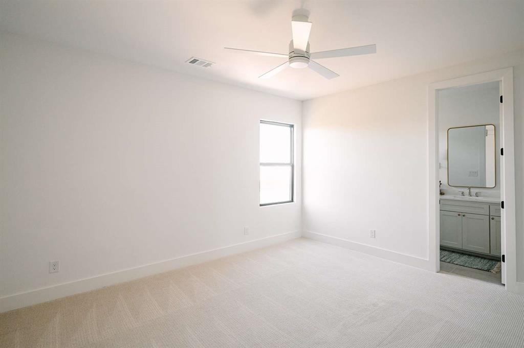 Bella Flora - Residential