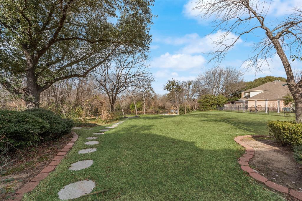 Lochngreen Village Add - Residential