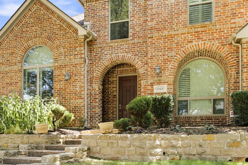 15456 Mountain View Lane
