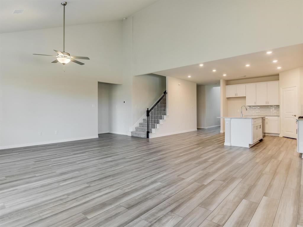 Melissa, Texas 75454, United States, 5 Bedrooms Bedrooms, ,3 BathroomsBathrooms,Residential,Pending,133909