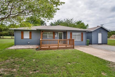 A home in Pottsboro